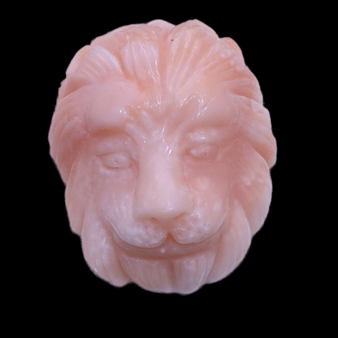 Animal Carving Idol
