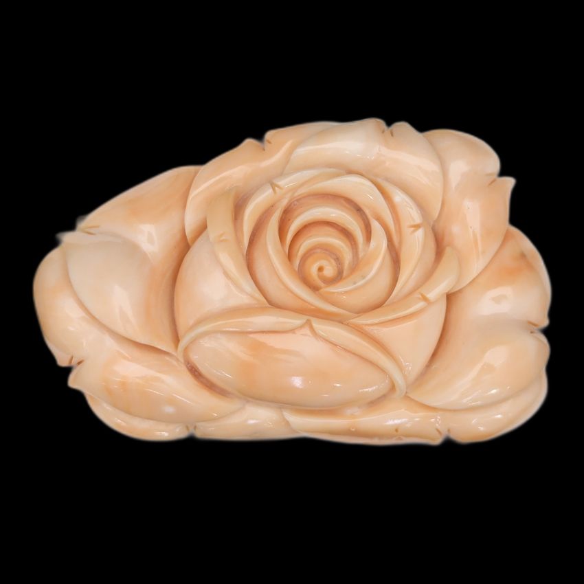 Momo Flat Rose Carving