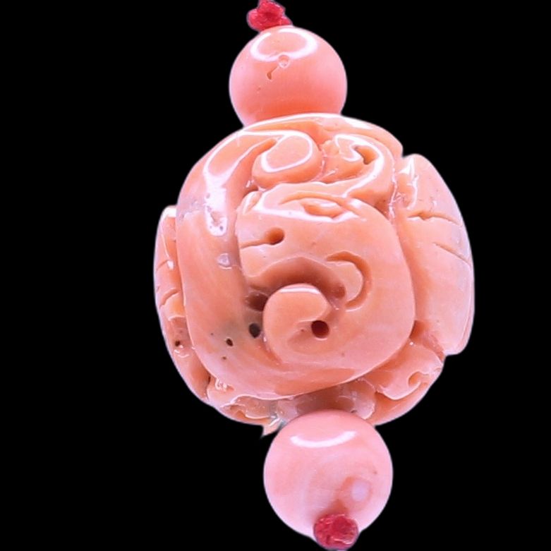 Momo Carved Drum Beads