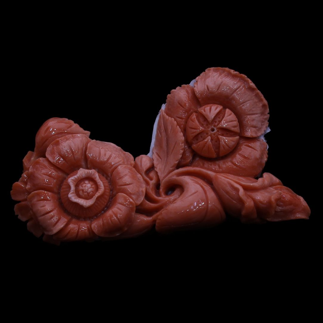 Momo Fancy Flower Carving