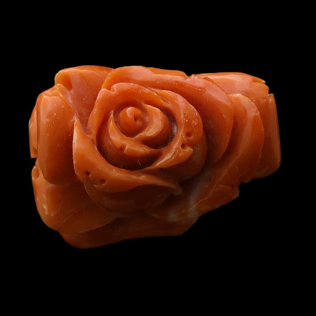 Flat rose carving