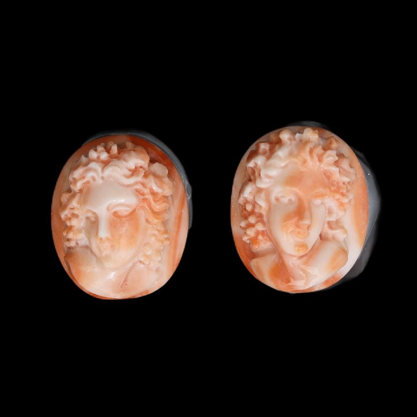 Cameo