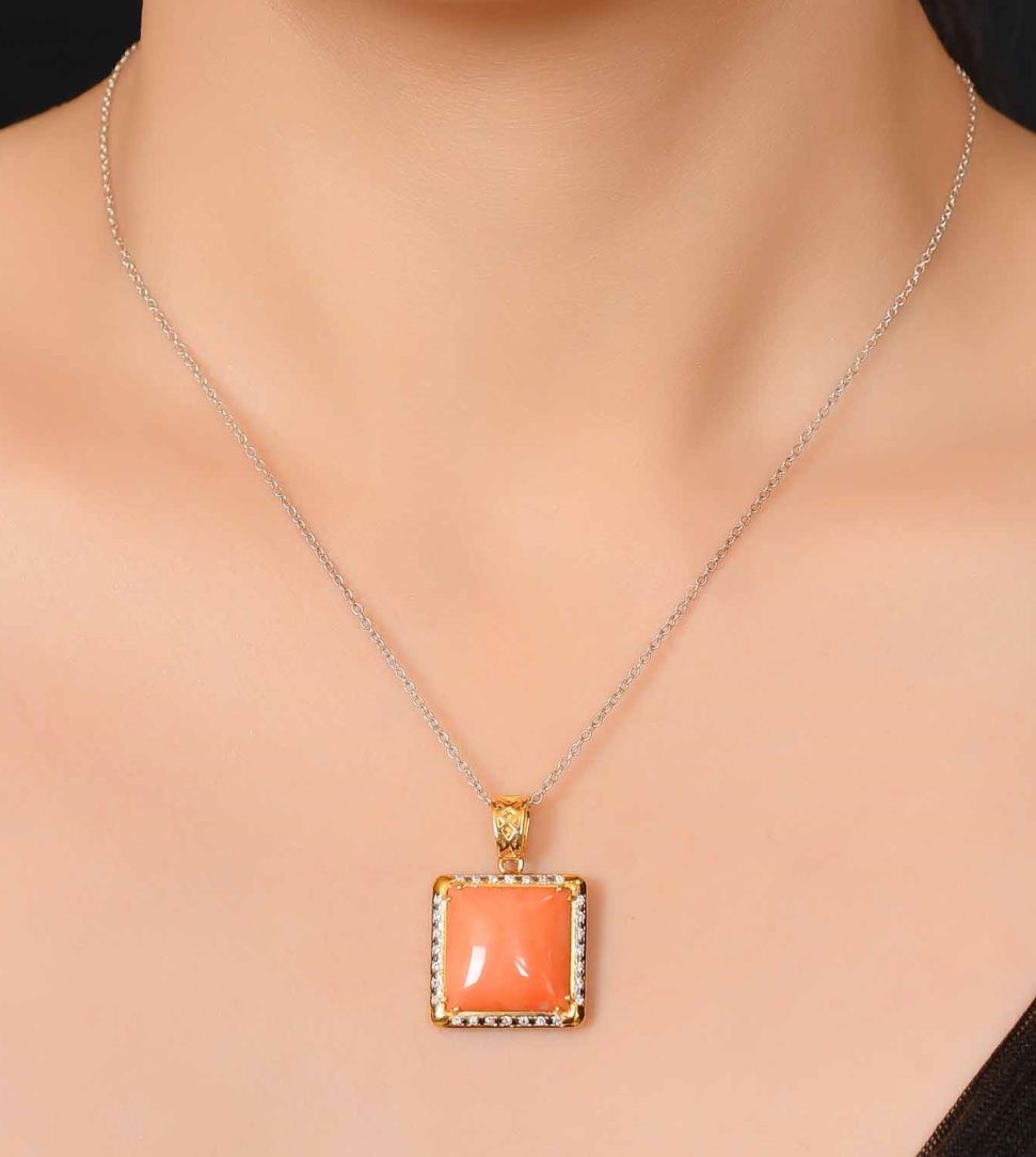 Coral Pendent