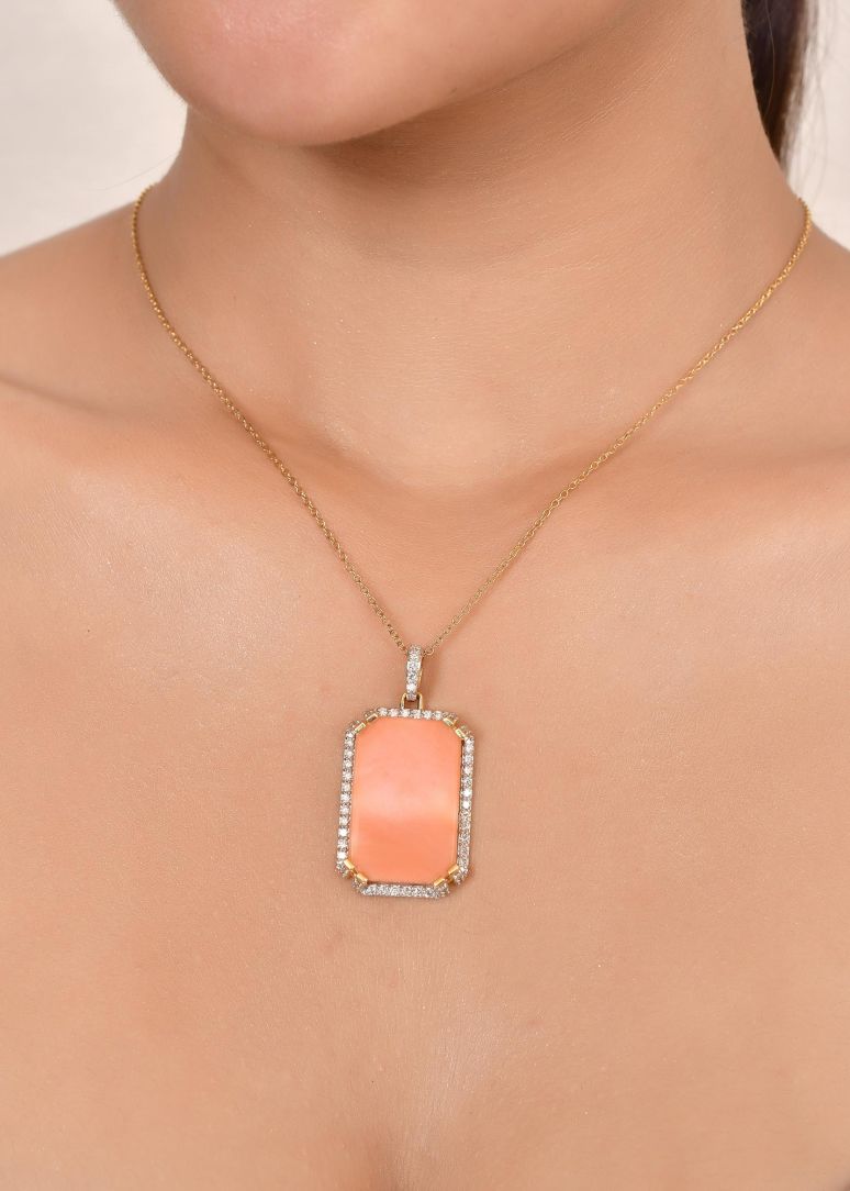 Coral Pendent
