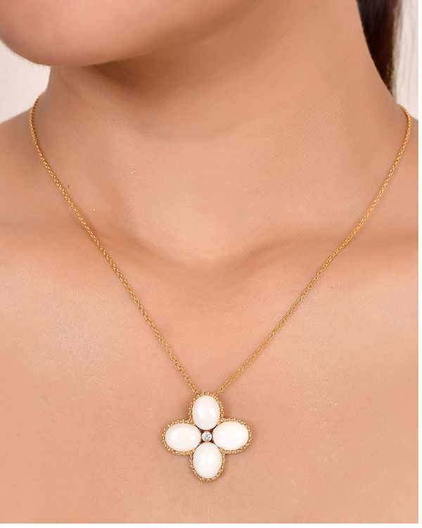 Coral Pendent